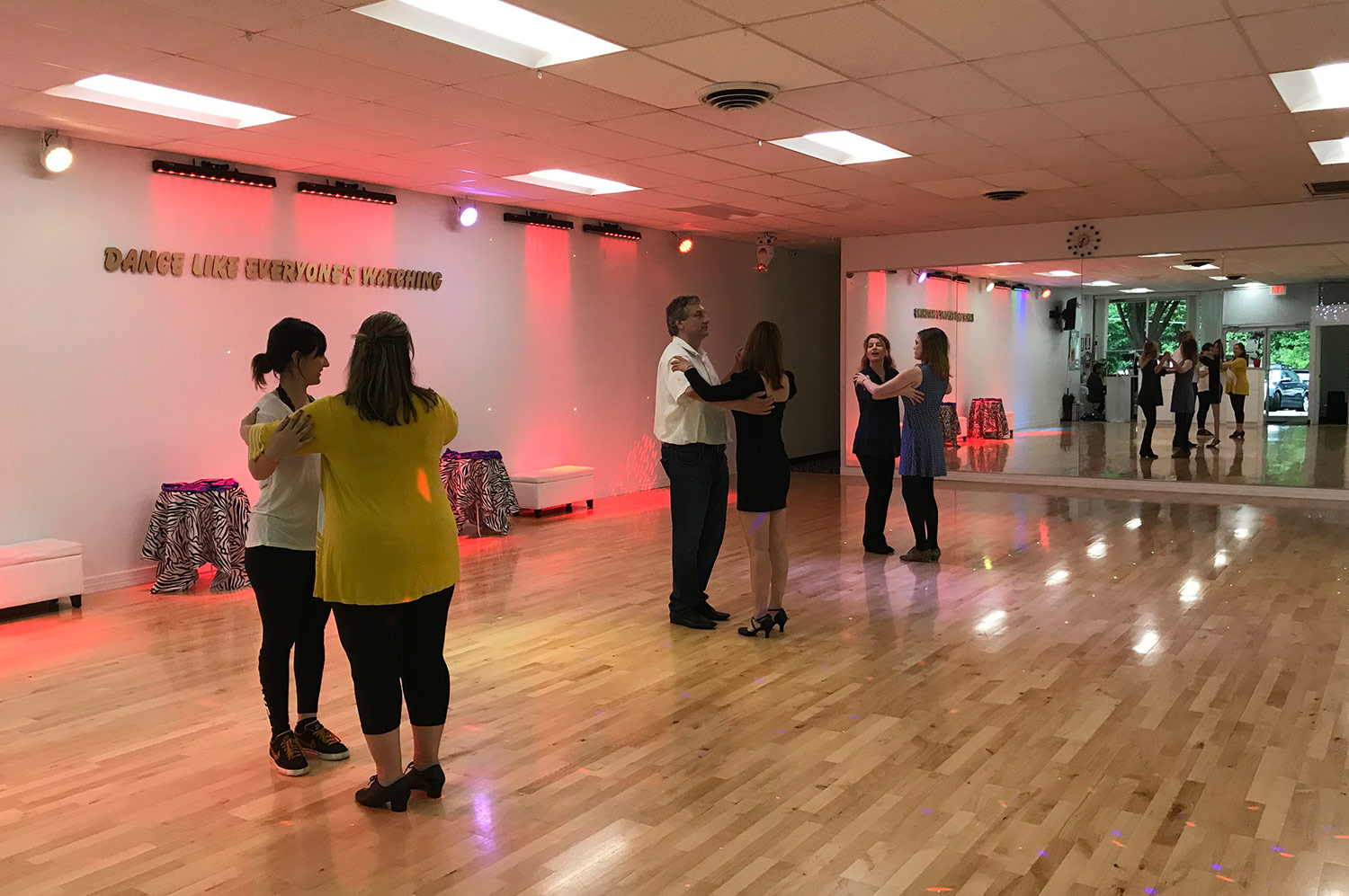 DCDA_Social_Dancing_photo1